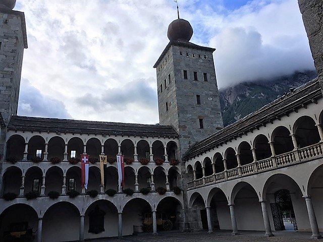 hotel-victoria-2 hotel-victoria-2