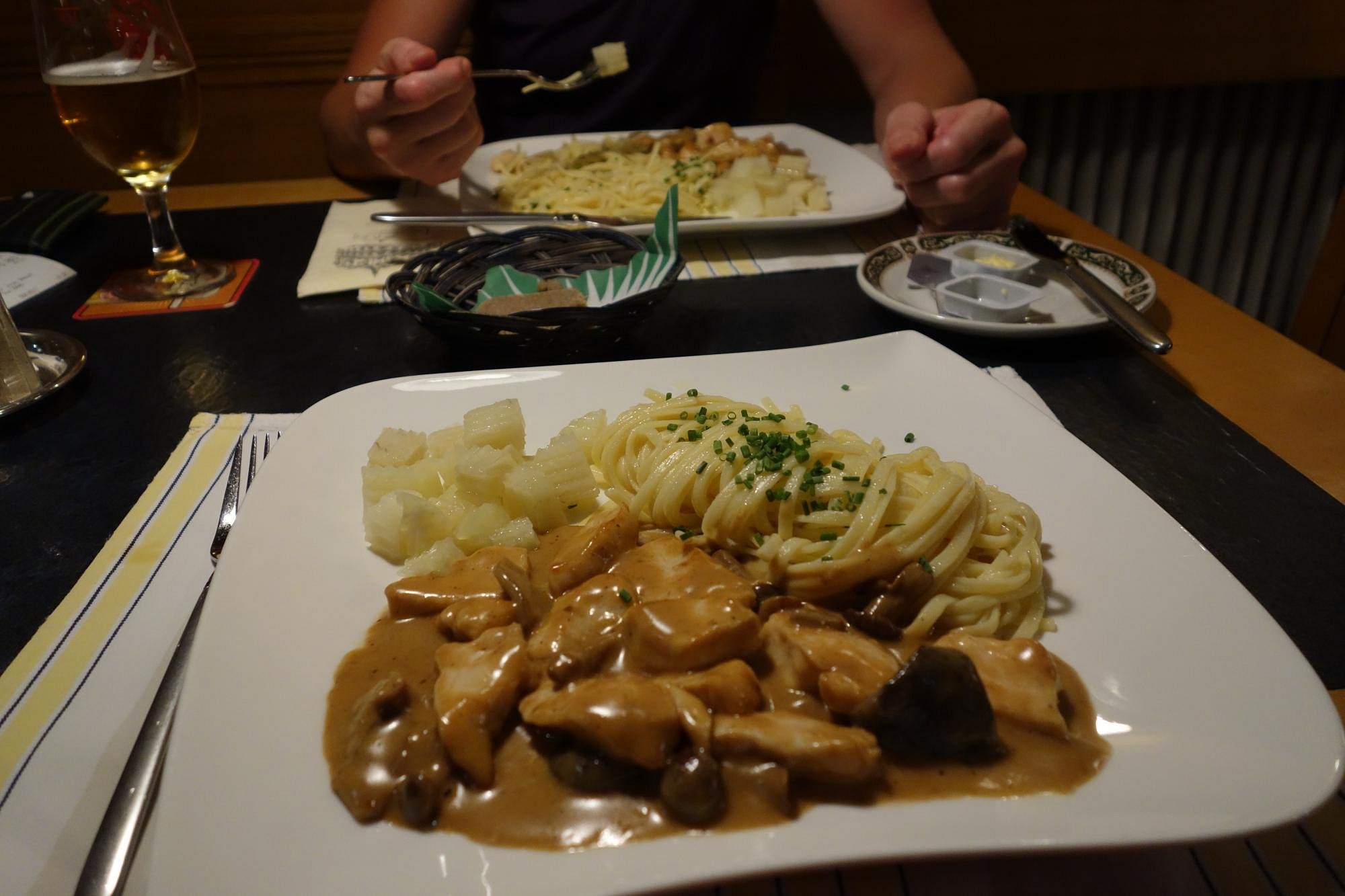 why-choose-us-02 hotel-victoria-3